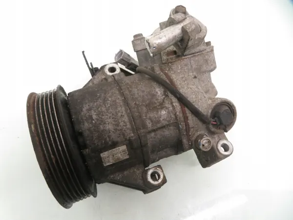 Compresseur Climatisation OEM 4472209436 Toyota Yaris I image 2