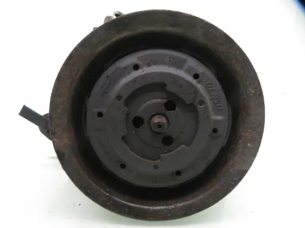 Compresseur Climatisation OEM 4472209436 Toyota Yaris I image 5