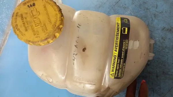 Koelvloeistofreservoir Saab 9-5 90499749 image 2