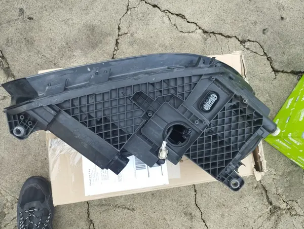 Farol Xenon Esquerdo VW Tiguan I 5N Lift 11- 5N1941753 image 4