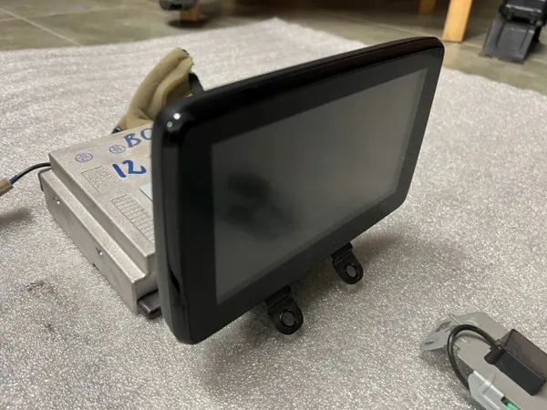 Mazda CX-3 Radiodisplay OEM EDDDAA111111WW 2019 image 3