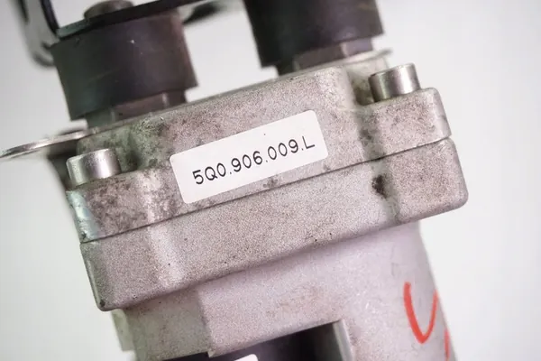 Drukregelaar VW Audi Skoda Seat 5Q0906009L image 5