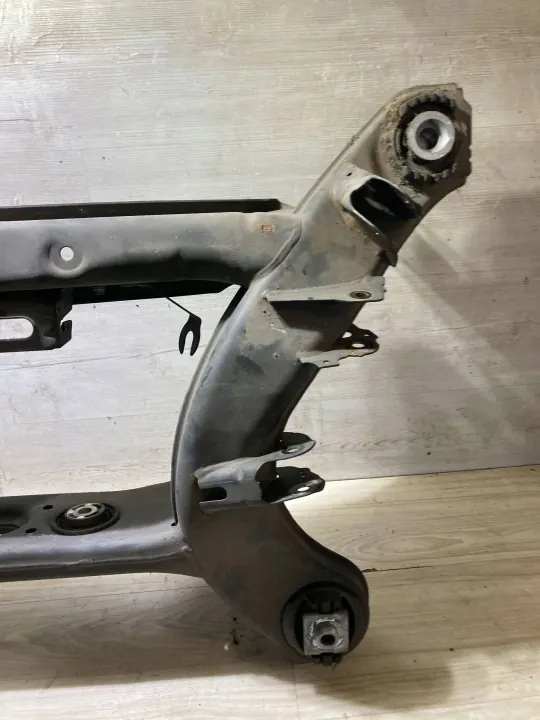 Mercedes-Benz C W204 Hinterachse OEM 2043501509 image 3