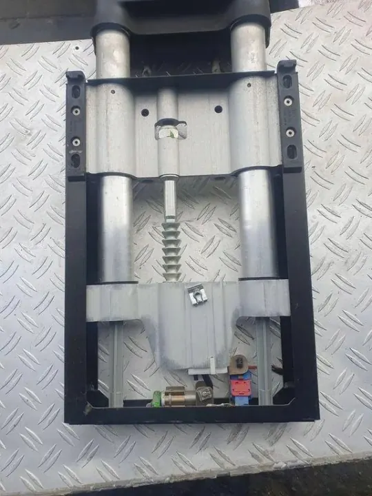 Hoofdsteun OEM 9643468680 voor Peugeot 308 CC 2.0L Diesel image 3