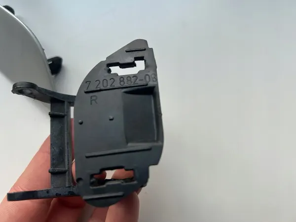 Tappo lavavetri BMW Serie 7 F01 F02 F04 2008-2012 OEM image 6