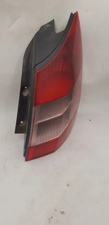 Luz trasera Renault Scenic II 8200127702 image 5