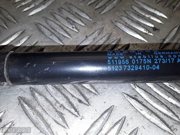 BMW X1 F48 F49 Voorste motorkapsteunen OEM 732941004 image 3