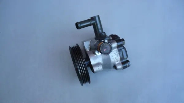 Bomba de direção assistida Hyundai Accent II 1.3i image 2