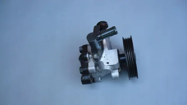 Bomba de direção assistida Hyundai Accent II 1.3i image 3