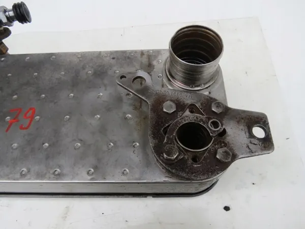 Refroidisseur d'huile moteur Scania OEM 2498742 - Occasion image 4