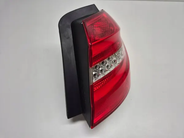 MERCEDES B-KLASSE W246 RECHTER ACHTER LED LAMP OEM image 4
