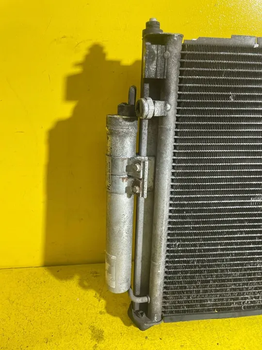 Nissan Note (E11) 2006 Radiador de agua OEM 21400BC00B image 3