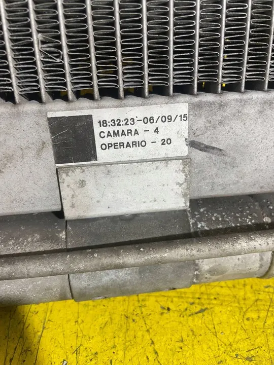 Nissan Note (E11) 2006 Radiador de agua OEM 21400BC00B image 6