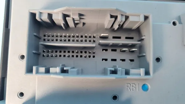 Módulo Conforto Mercedes OEM A2069001620 - Usado image 3