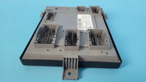 Módulo Conforto Mercedes OEM A2069001620 - Usado image 6