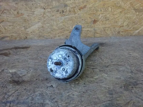 AUDI A6 C6 2.0 TDI Motorsteun 4F0199382BG image 4