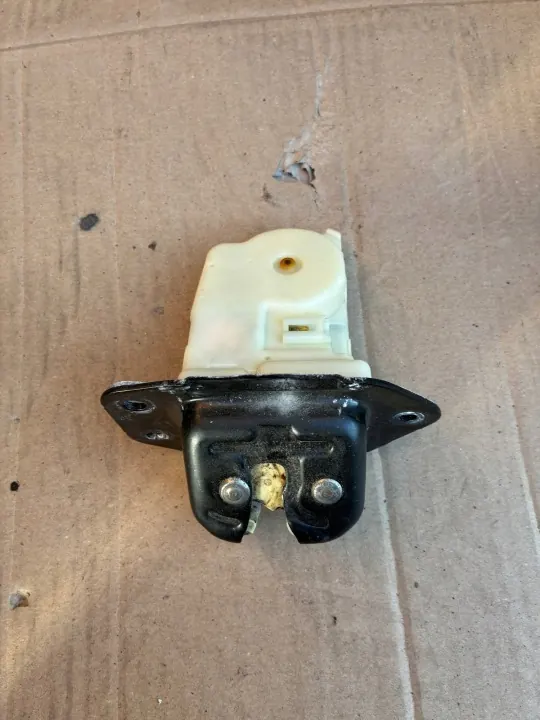 Cerradura de maletero OEM 2112 para Nissan Note E11 image 2