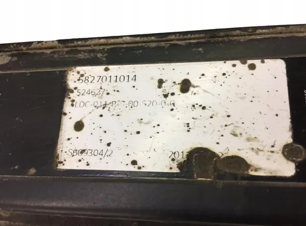 Volvo Hydraulikteil OEM 5827011014 - Gebraucht image 3