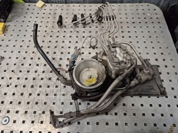 Bränsletrycksregulator OEM 035133843 för Audi 80 image 2
