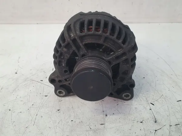 Vaihtovirtageneraattori VW Transporter T5 1.9 TDI image 2