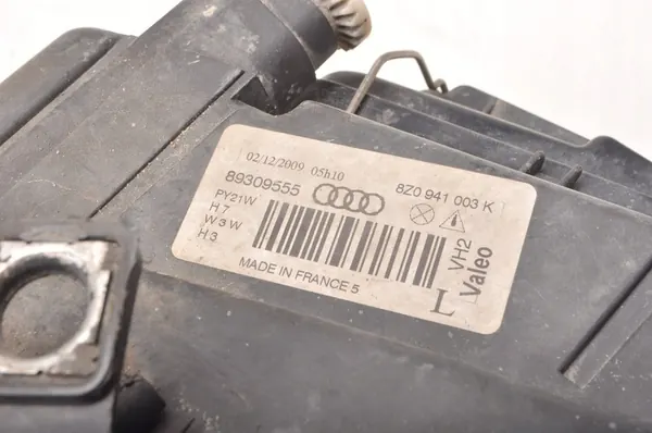 AUDI A2 Faro Delantero Izquierdo 8Z0941003K image 5