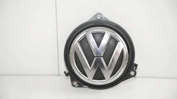 Puxador de porta-malas OEM 360189943 para VW Golf 6 image 2
