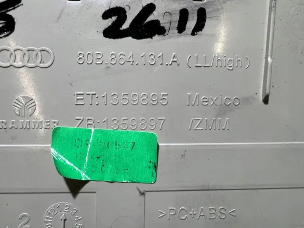 Audi Q5 80A Tunnelablagepanel OEM 80B864131A image 10
