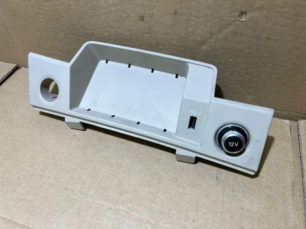 Audi Q5 80A Tunnelablagepanel OEM 80B864131A image 8