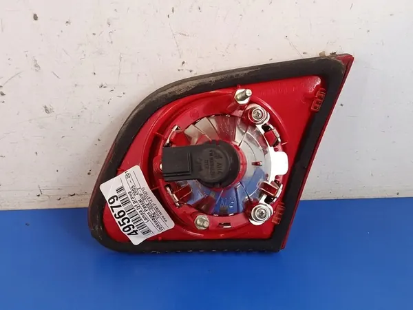 VW Passat B6 Limousine Rechte Rückleuchte 3C5945093E image 2