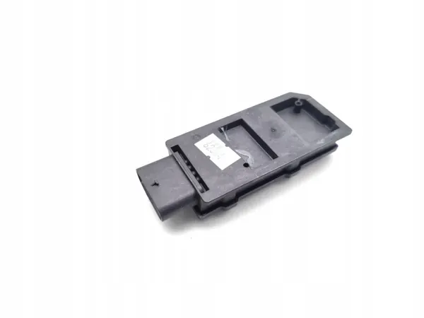 Antenne Interne VW ID.4 OEM 5WA962133E (2024) image 5