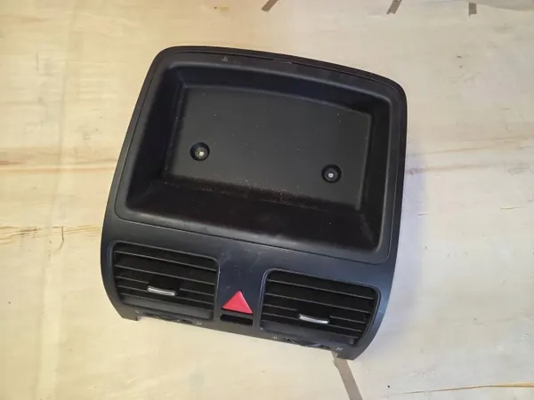 Middenroosterframe OEM YWQ2301 voor VW Golf V Station image 2