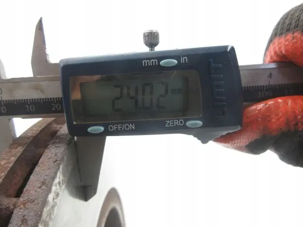 Disco de freio Bosch 0 986 478 590 Frontal Dacia Renault image 8