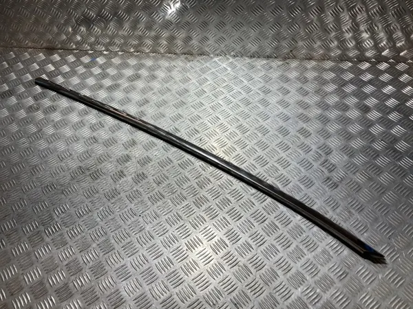 Barre de toit droite OEM 98169081VV Citroen C5 Aircross image 2