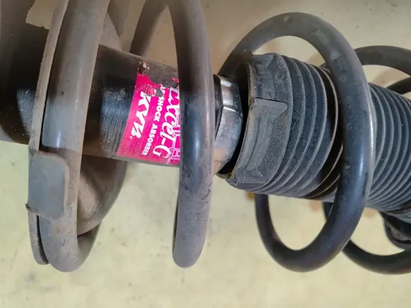 VOLVO S40 II V50 McPherson-Federbein vorne links OEM image 6