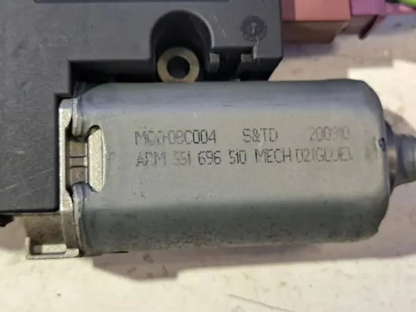 Kattoluukun moottori OEM 551696510 Mercedes-Benz CLS image 5