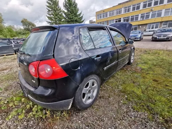 Colector de escape OEM 2570555 VW Golf 2004 1.4L image 8