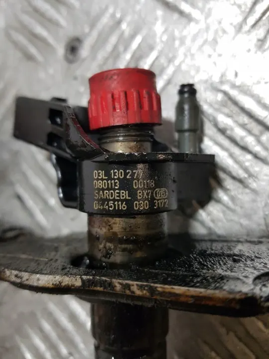 Suutin OEM 0445116030 03L130277 Audi A4 B8 image 3
