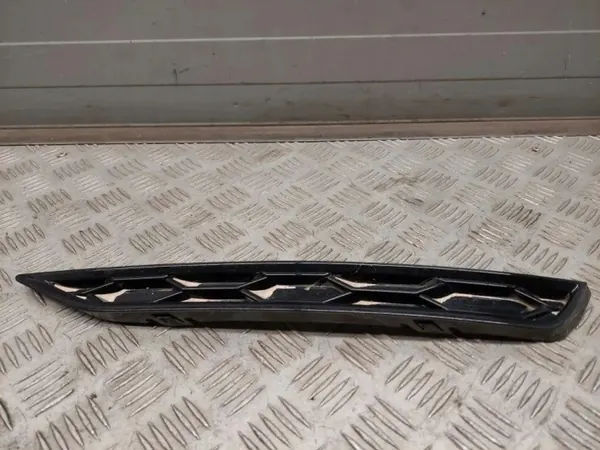 Audi Q3 8U Achterbumper Strip Links OEM 8U0807925 image 4