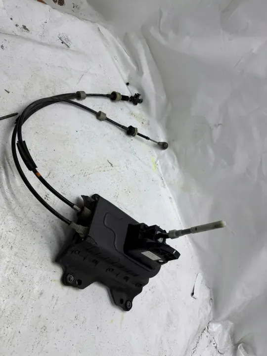 Opel Corsa E Växellänkar OEM 55599329/30 - Begagnad image 2