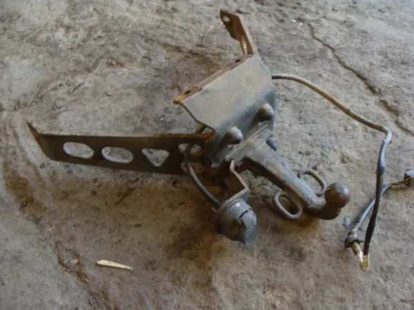 Land Rover Discovery 2 hinauskoukku - OEM osa image 3