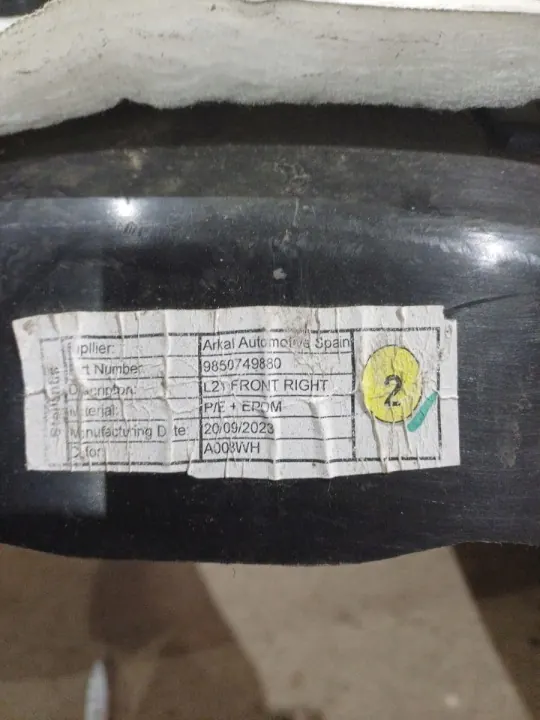 Höger framskärm Lancia Ypsilon OEM 9850749880 image 3