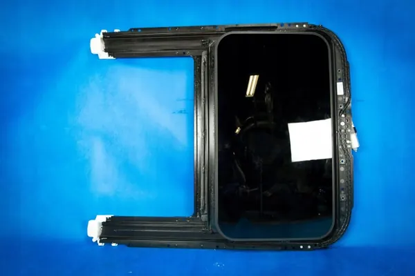 Alcantara kattoluukku OEM 4G8877041B Audi A7 S7 image 2