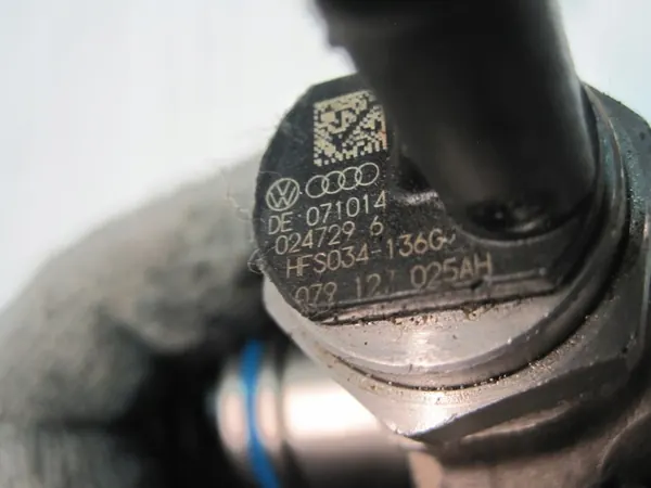 AUDI S6 S7 RS6 RS7 Polttoainepumppu 079127025AH image 3