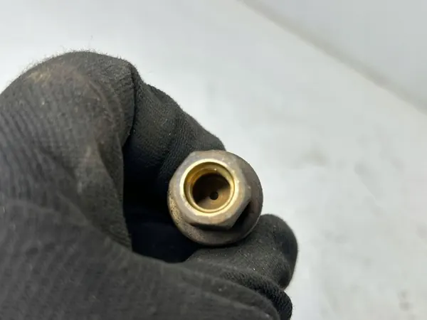 Polttoainepainetunnistin OEM 13516496 Buick Encore I image 4