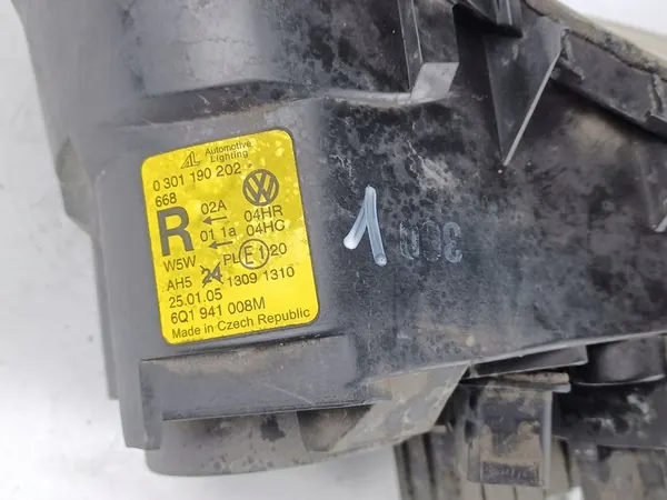 Farol Dianteiro Direito VW Polo IV 6Q1941008M image 5