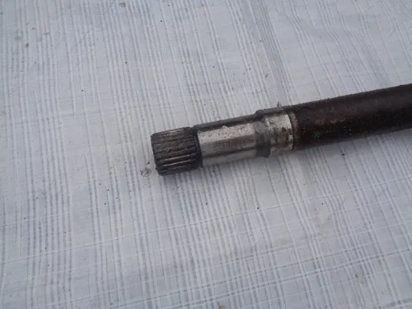 Junta CV Direita PEUGEOT 308 T9 1.6 HDI image 5