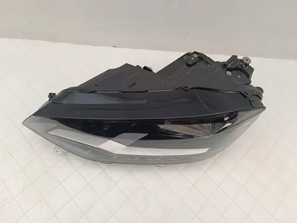 VW Sportsvan Lift 2017 Farol Esquerdo LED 517941005D image 5