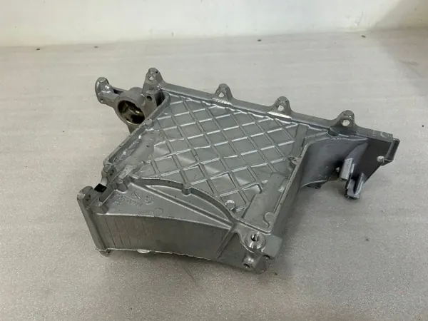 Colector de admisión OEM 04L129766BL 2.0 TDI Audi VW image 3