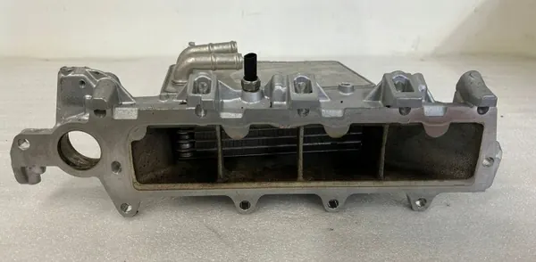 Colector de admisión OEM 04L129766BL 2.0 TDI Audi VW image 5
