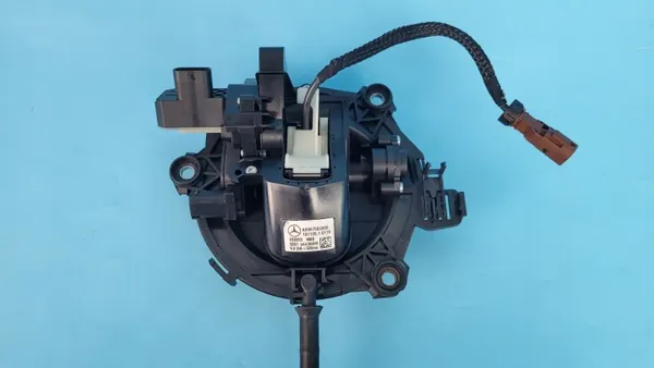 Poignée de coffre Mercedes EQA 250 OEM A0997503300 image 4